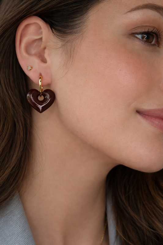 Boucles d'oreilles interchangeables petits cœurs marron chocolat – (vendues sans créoles)