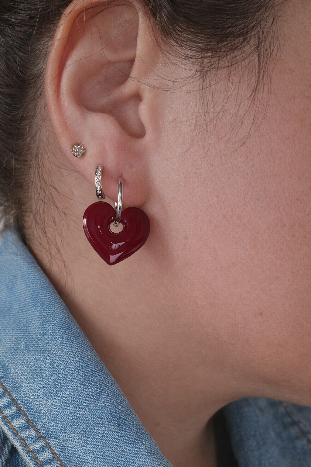 Boucles d’oreilles interchangeables petits cœurs bordeaux – (vendues sans créoles)