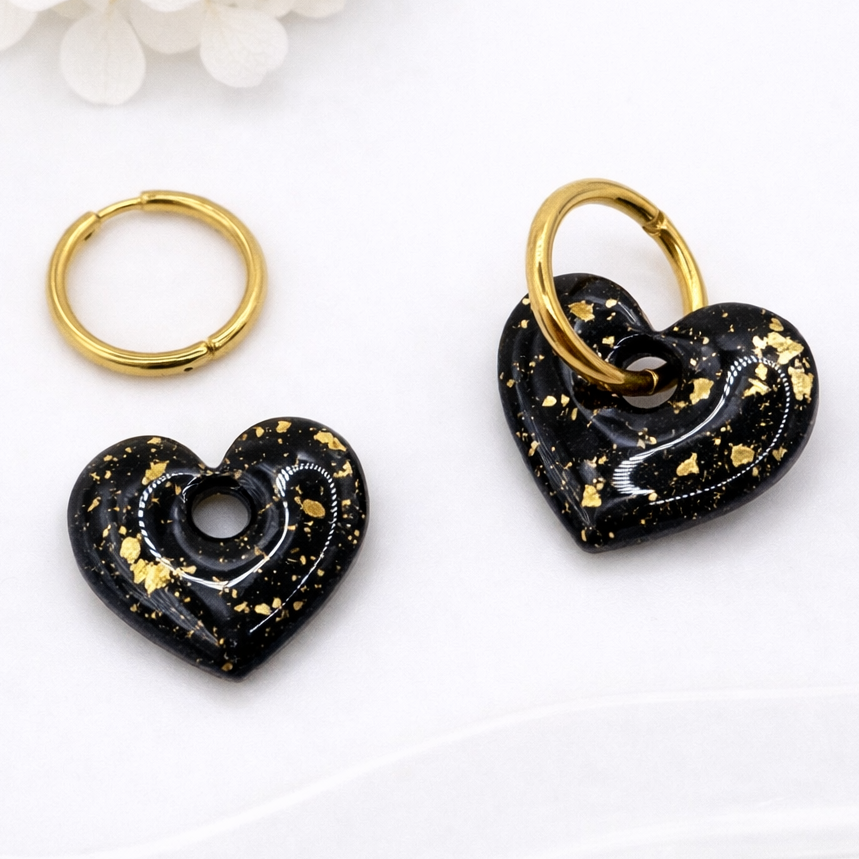 Boucles d'oreilles interchangeables cœurs noir pailleté or – (vendues sans créoles)