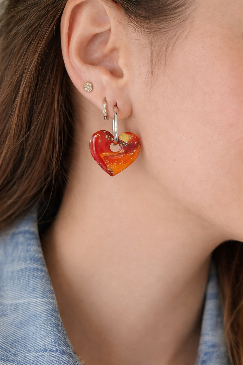 Boucles d'oreilles interchangeables cœurs rouge orangé pailleté SOLEA – vendues sans créoles)