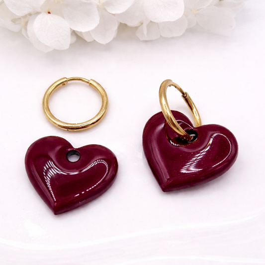 Boucles d’oreilles interchangeables cœurs bordeaux – (vendues sans créoles)