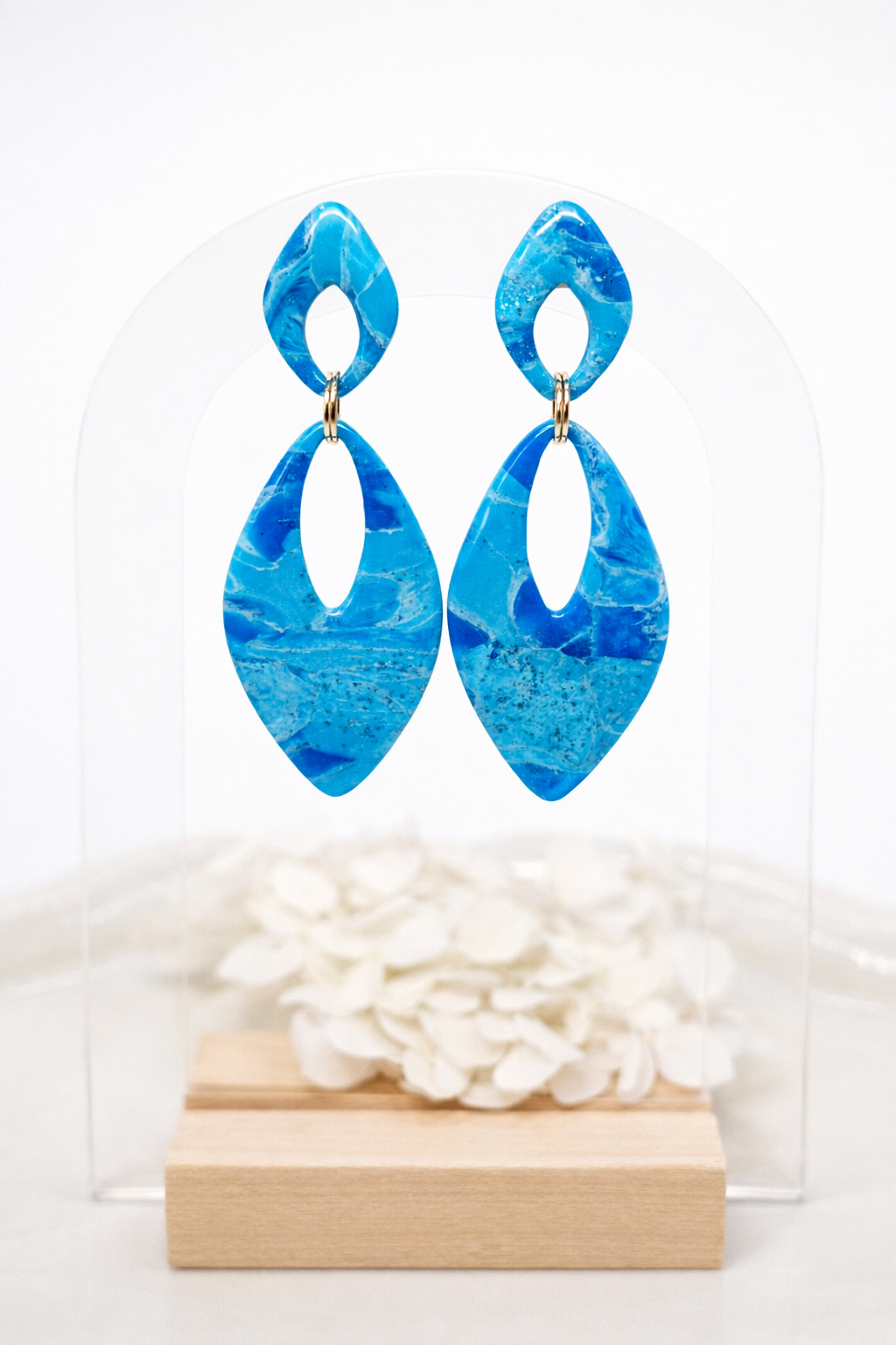 Boucles d’oreilles dorées ou argentées AURORE AZUR  – bijou femme