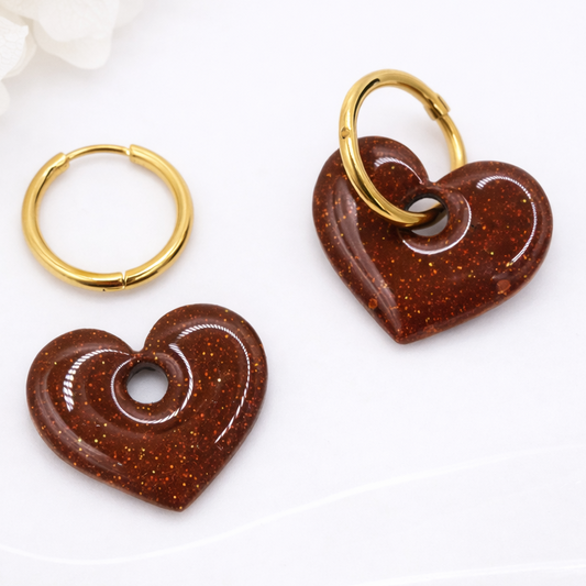 Boucles d’oreilles interchangeables cœurs marron pailletés (vendues sans créoles)
