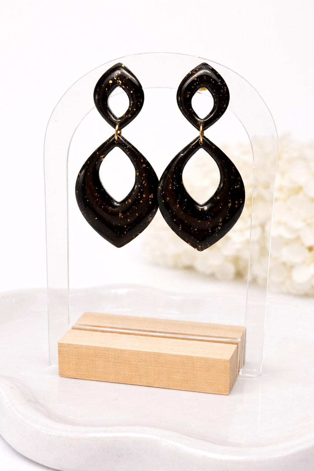 Boucles d’oreilles dorées ARÈS – bijou femme