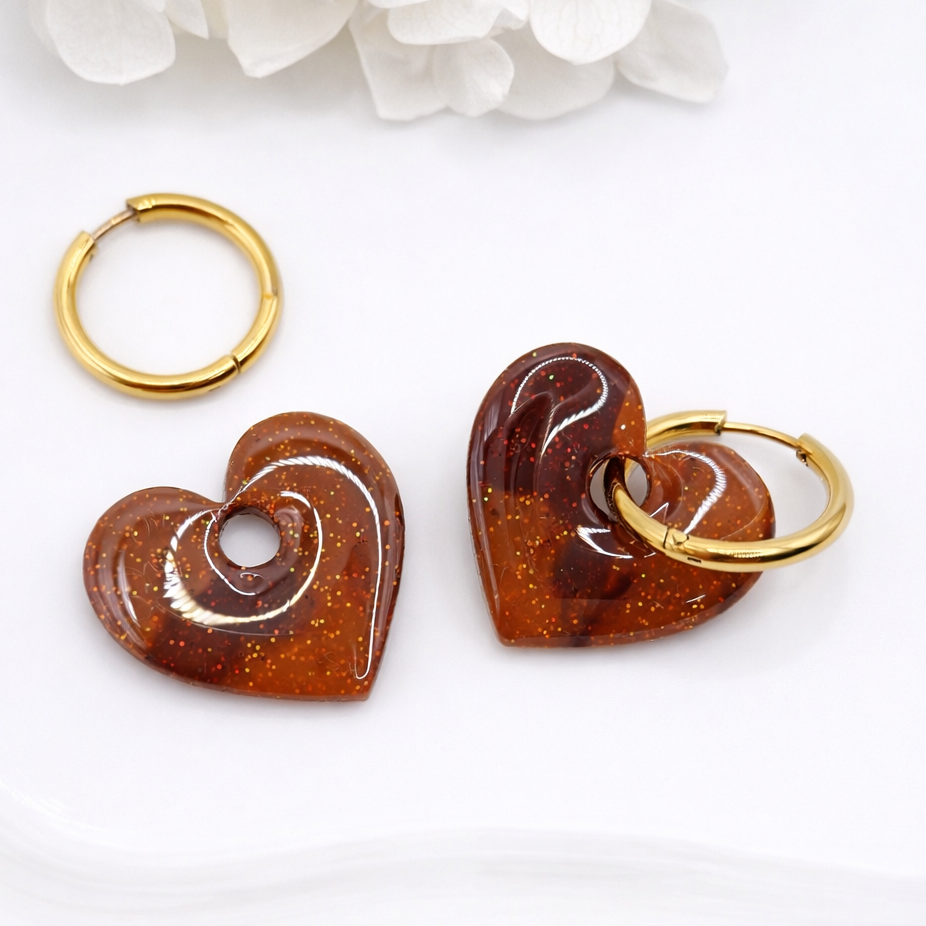 Boucles d'oreilles interchangeables cœurs marron pailletés TIGRA – (vendues sans créoles)