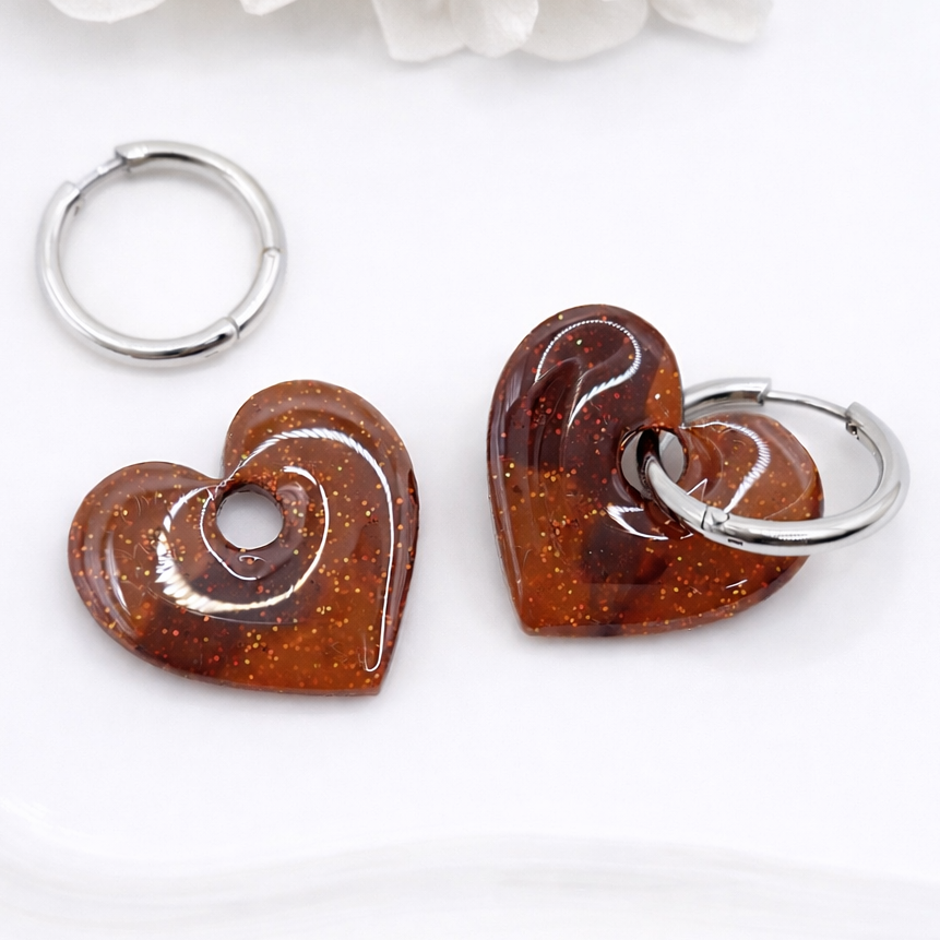 Boucles d'oreilles interchangeables cœurs marron pailletés TIGRA – (vendues sans créoles)